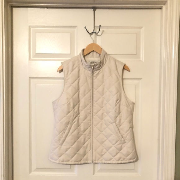 Orvis Quilted Vest Puffer - Picture 2 of 6